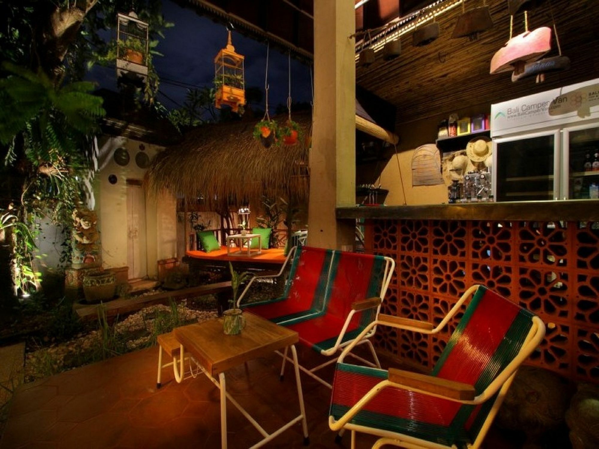 Bali Bee House Hotel Kerobokan Exterior foto